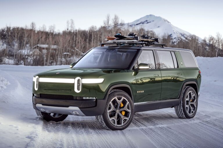 Rivian chooses Samsung SDI as its battery cell supplier for R1S, R1T