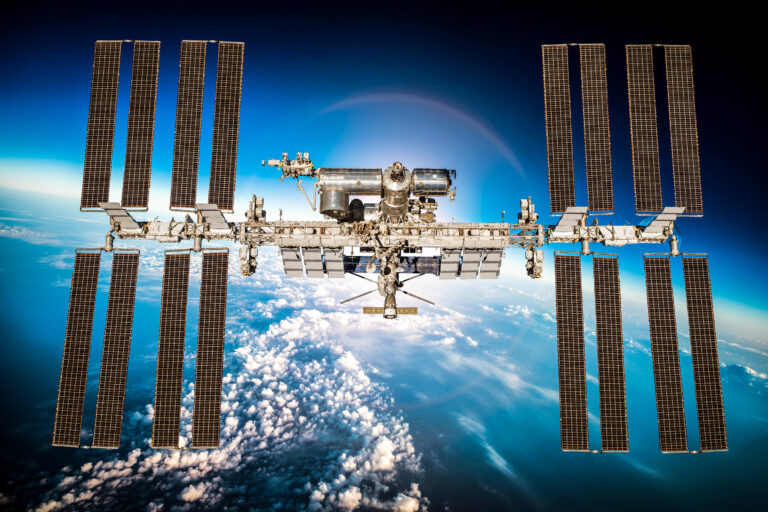 StoreDot joins the Israeli Electric Company for pioneering research mission on International Space Station
