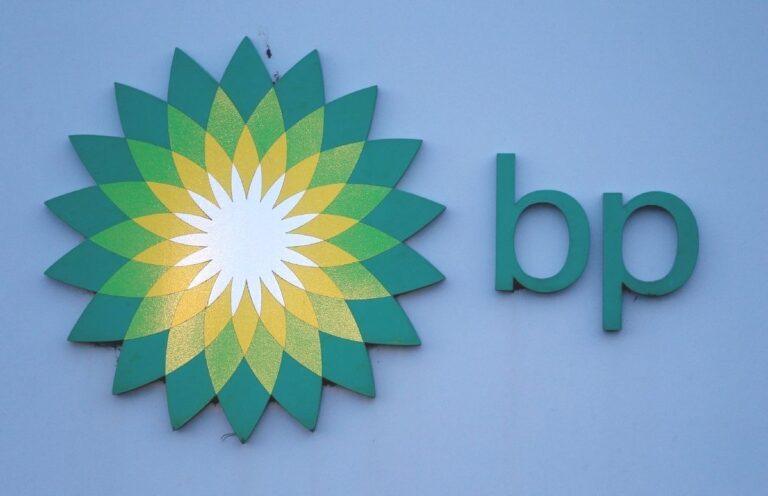 bp to invest up to £50M in new global battery R&D center in Britain