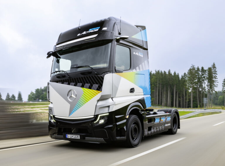 Hegelmann Group signs LoI for 50 Mercedes-Benz battery-electric long-haul trucks